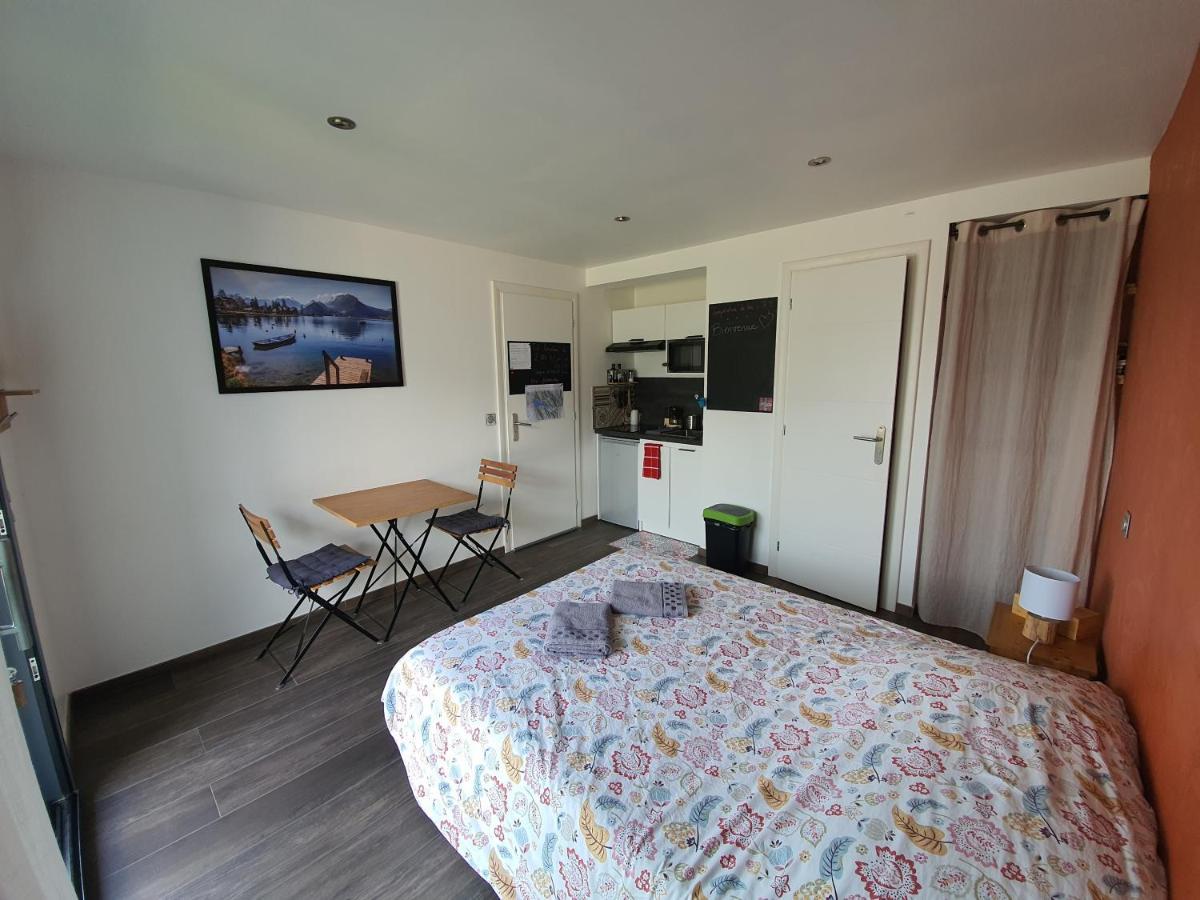 Studio A La Campagne Au Bout Du Lac D'Annecy Doussard Exterior foto